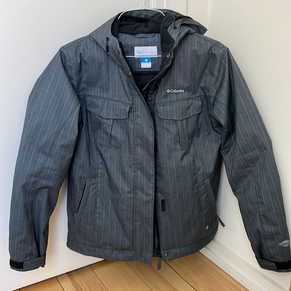 Columbia womens ski jacket like new condition size large